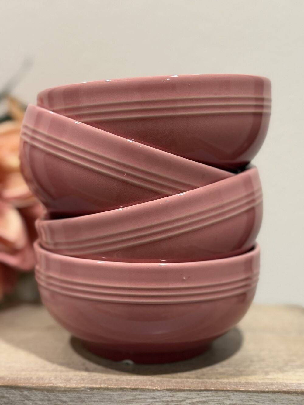 Le Creuset Set of 4 Soup Bowls 480ML Rose Quartz Stoneware Second Choix NEW